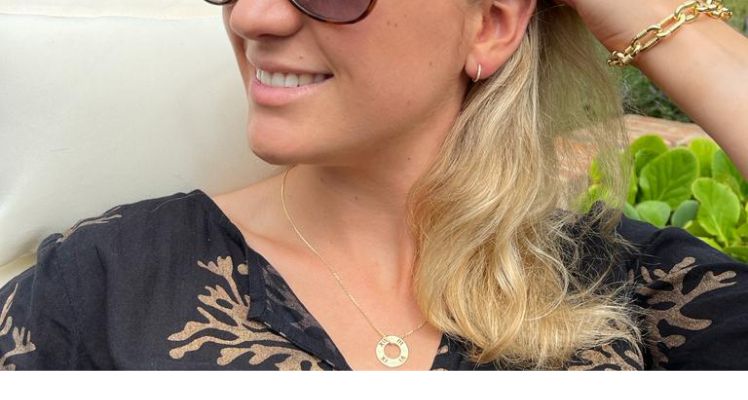 Should I Wear Silver or Gold Jewellery?