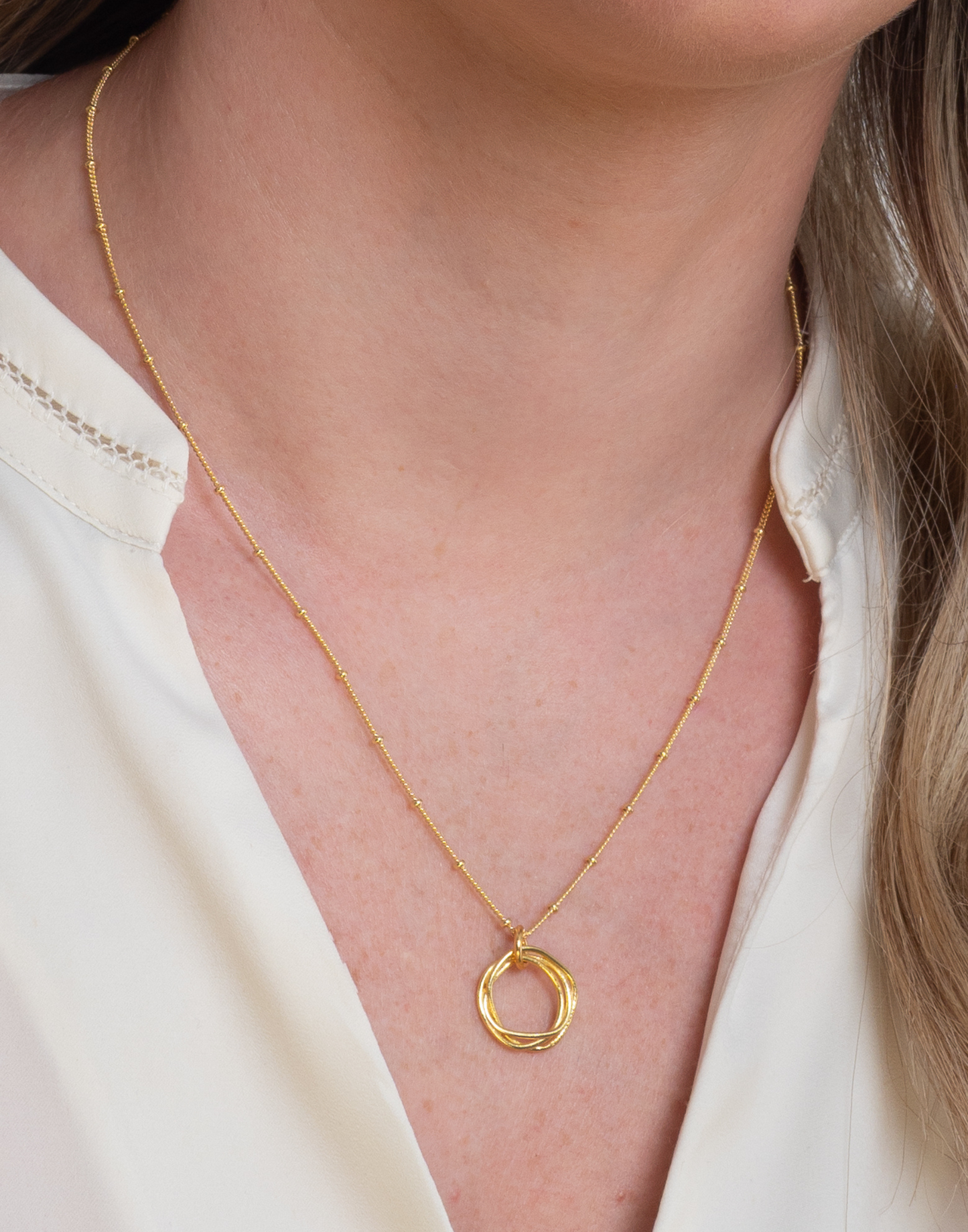 Ring Necklace Gold Circle Locket Pendant Buy Gold Twisted Circle