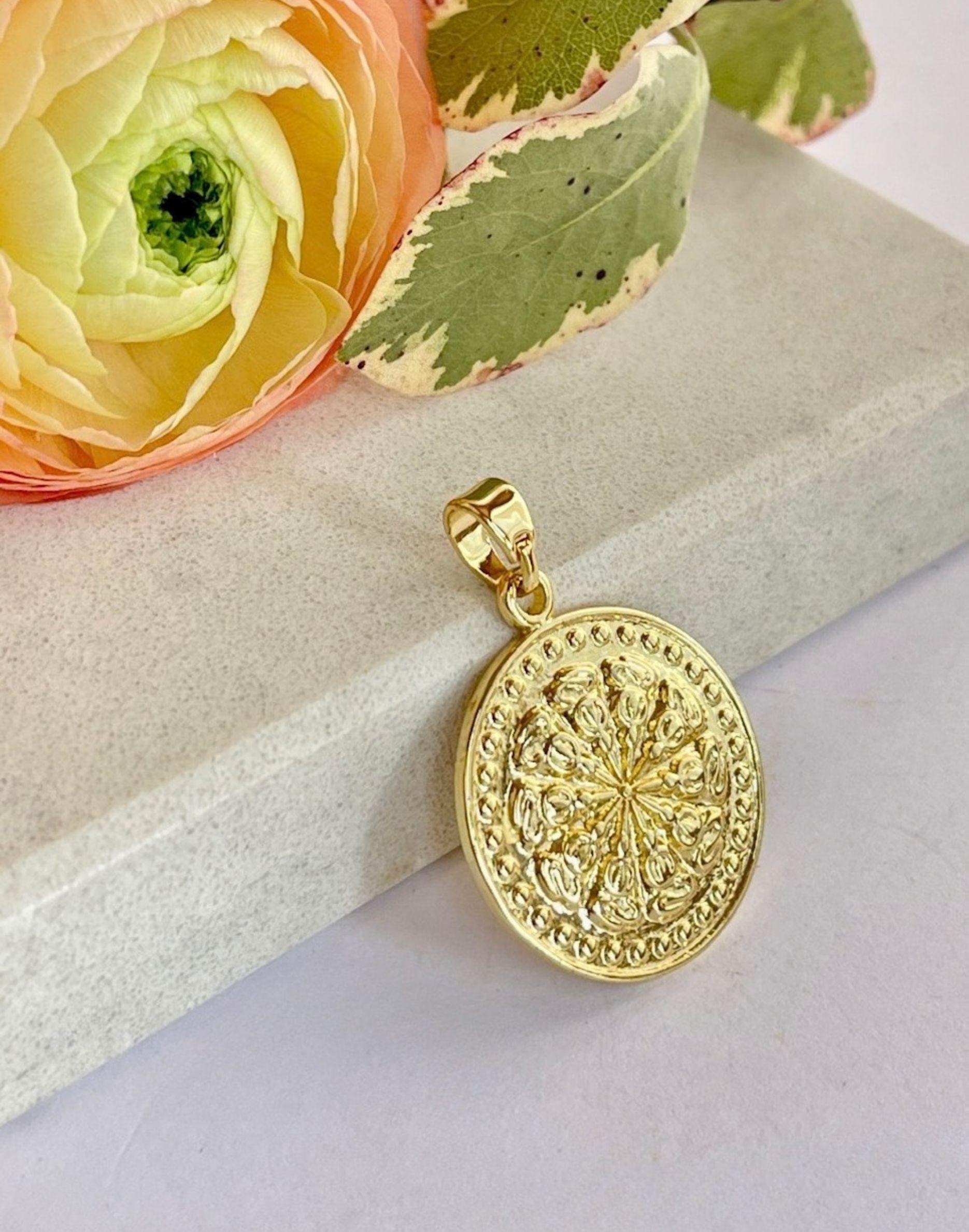 Lizzy Gold Link Necklace | Flutterby Jewellery