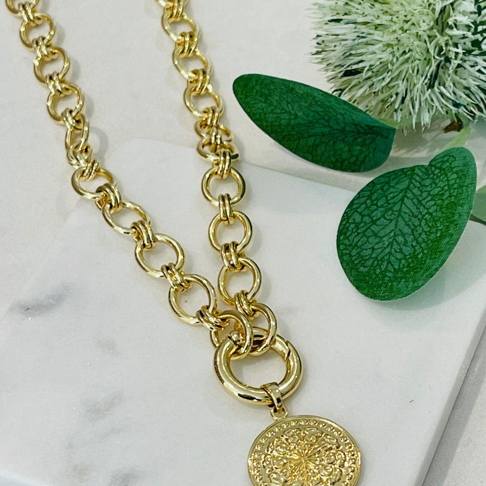 Lizzy Gold Link Necklace with detachable large gold charm