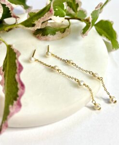 Long Pearl drop earrings - gold