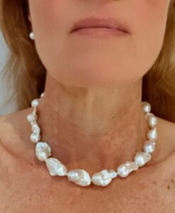 Stunning necklace made with large baroque pearls